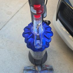 Dyson DC50 