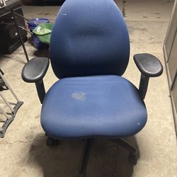 Desk chair