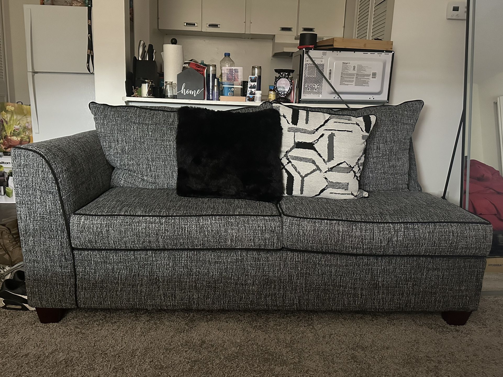 Grey Couch With 6 Pillows 