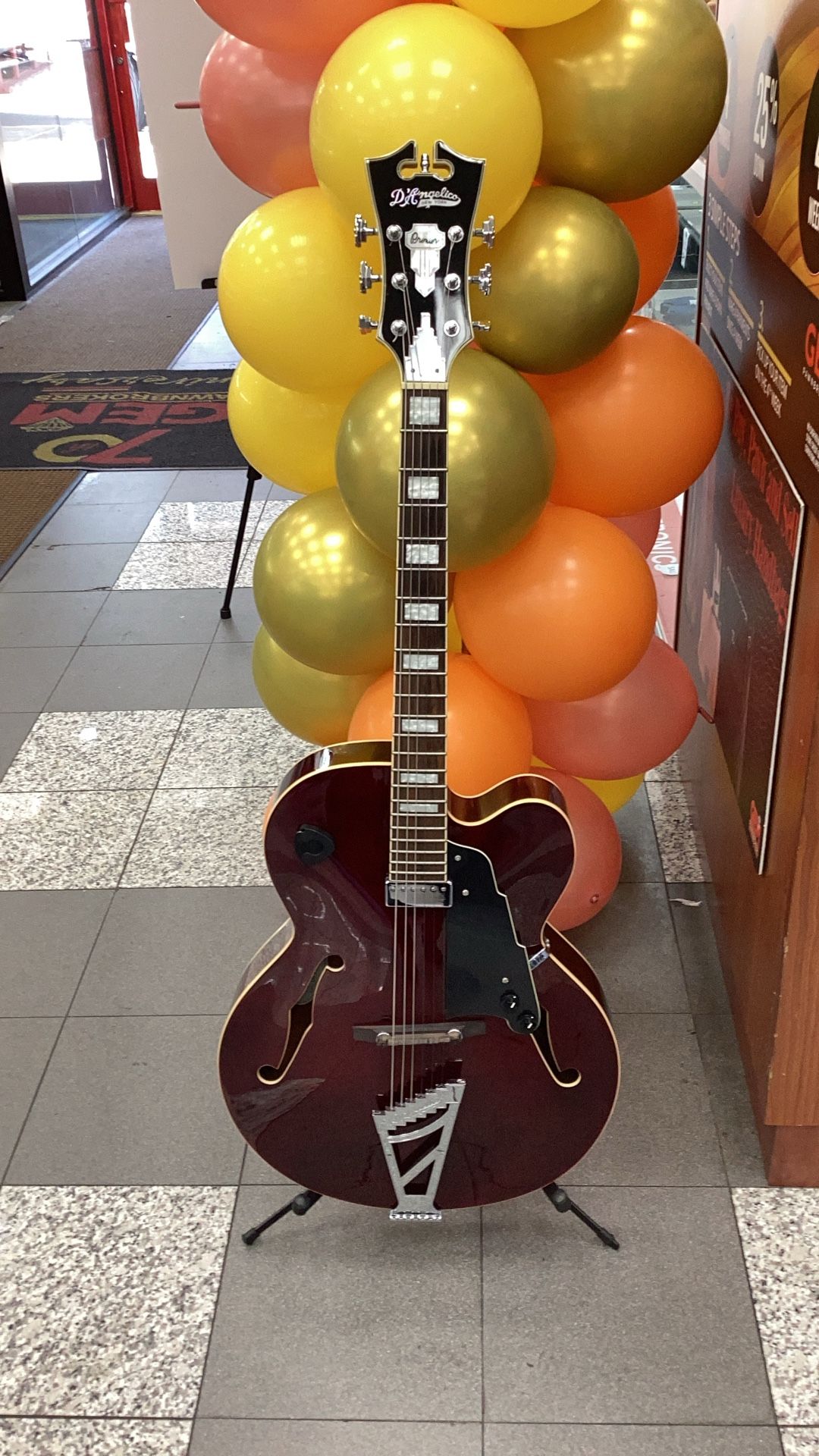 D’ANGELICO GUITAR
