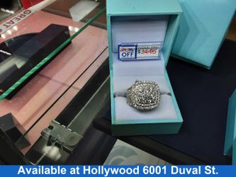 Women's Ring - White Gold 14k (.585) 16.4 grams Size 8
