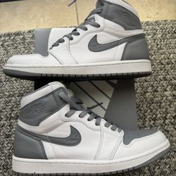 Jordan 1 Stealth 