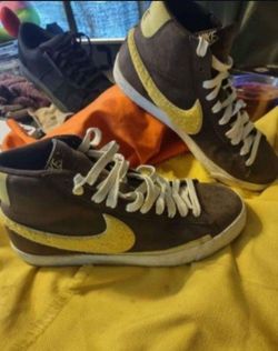 Rare hard to find Nike blazer trainers size 12