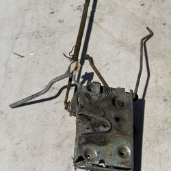 1(contact info removed) Ford Mustang II Door Latch OEM Driver