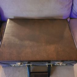 Vintage Clean Briefcase 