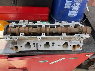 Toyota 3.0 3VZ Driver Side Cylinder Head