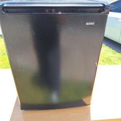 Working Mini Fridge