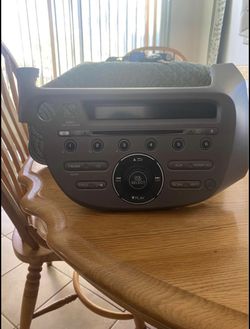 09-13 Honda Fit Stock Radio CD