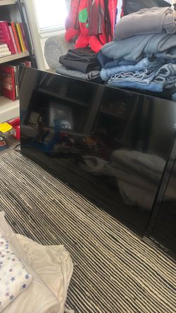 Smart TV 43”