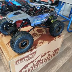 Ridge Rock RC rock crawler with front and rear steering ready to run brand new
