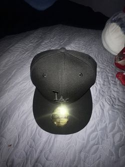 All black LA Dodgers hat fitted size 7 1/2
