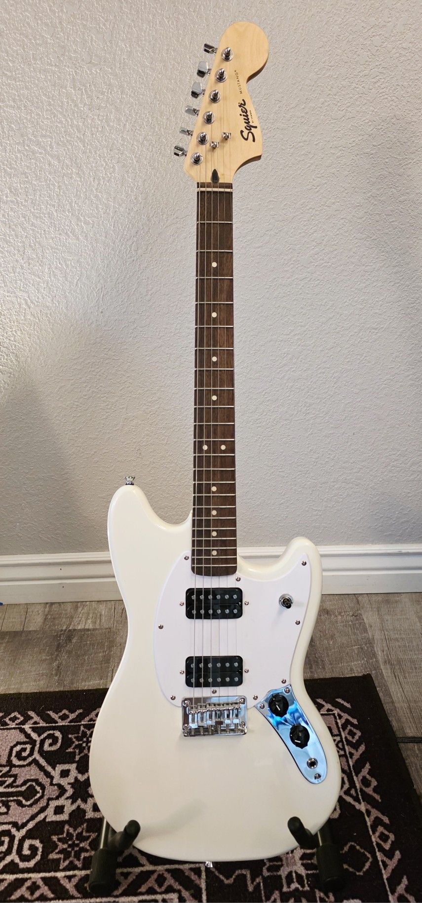 Squier Bullet Mustang HH Electric Guitar