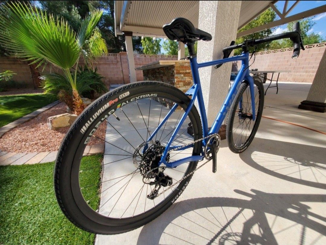 W.A.R Evader GS 1x11 Gravel Adventure Bike . Fast,  Nimble And Fun