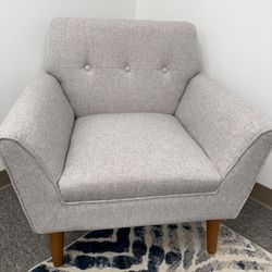 4 Chairs