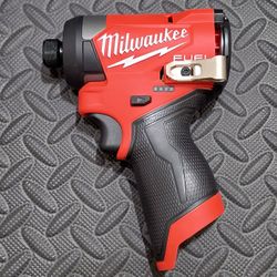 MILWAUKEE M12 HEX IMPACT DRIVER - BRAND NEW