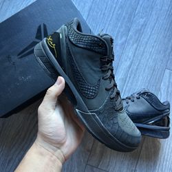 Kobe 4 Gift Of Mamba