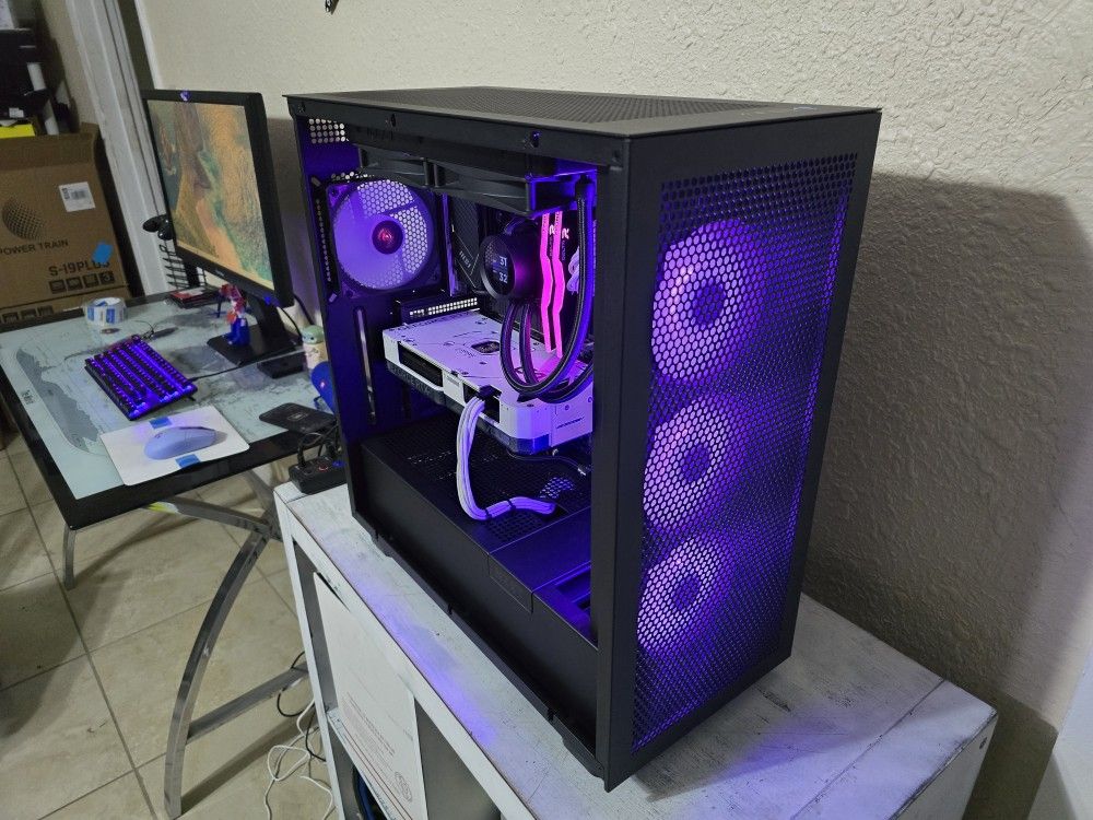Custom Gaming PC i7 + RTX 4070