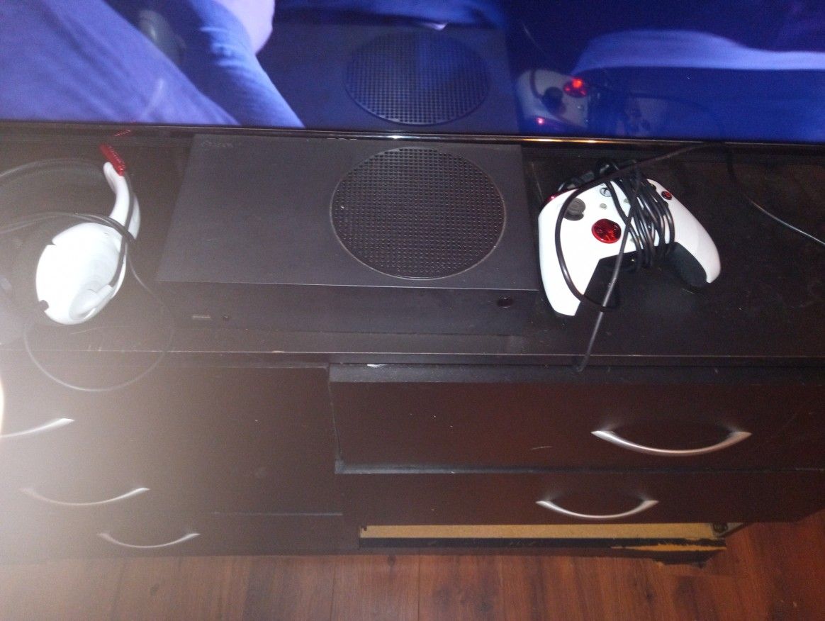 Xbox Series S 1,000 GB