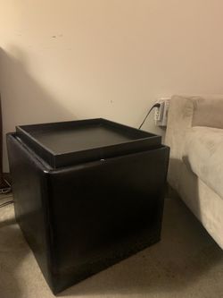 Storage ottoman