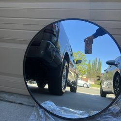 24" Black Round Mirror