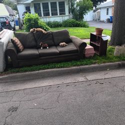 FREE COUCH TO GOOD HOME