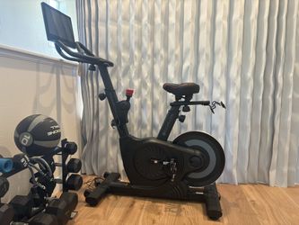 Echelon stationary bike