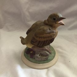 Vintage Boehm Porcelain Baby Goldfinch 