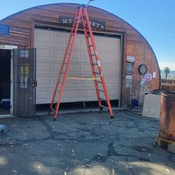 Warner 12ft Ladder