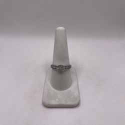 10kt Gold Diamond Engagement Style Ring 