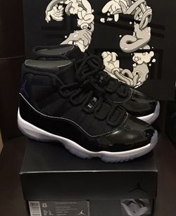 Air jordan 11 Space jam