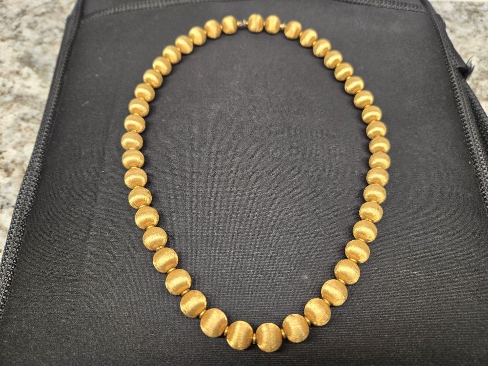 Antique Golden Beaded Necklace With Screw Down Clasp