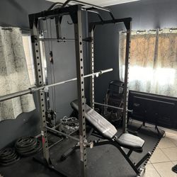 Power Cage With Latt Pull/ Olympic Bar And Weights
