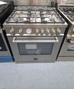 New bertazzoni slide in gas range