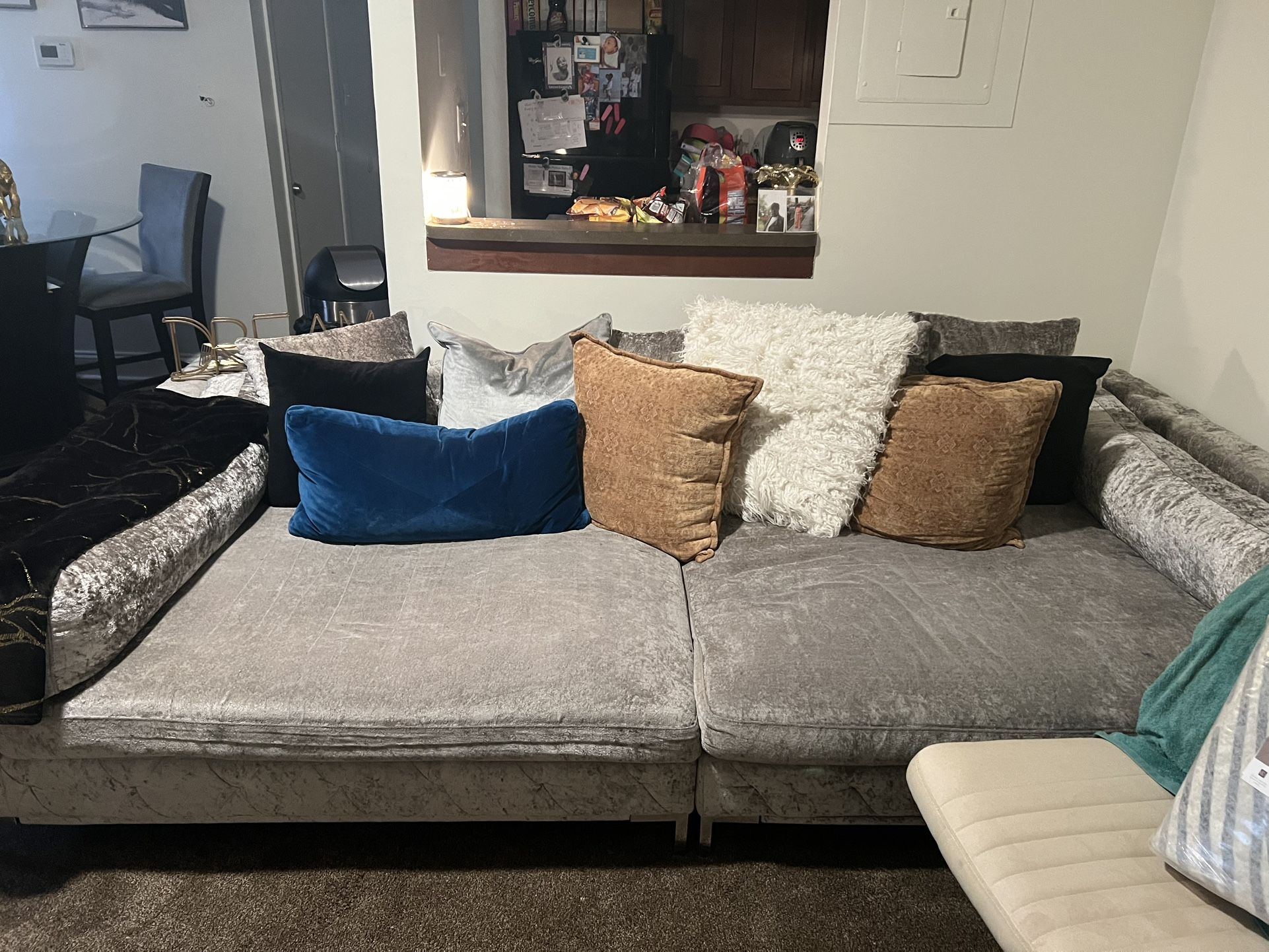 Value City Sectional