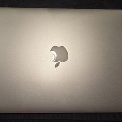 MacBook Air Laptop