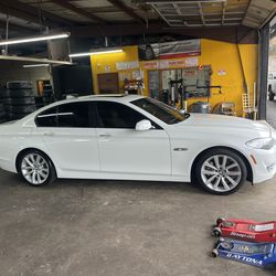 BMW 535i