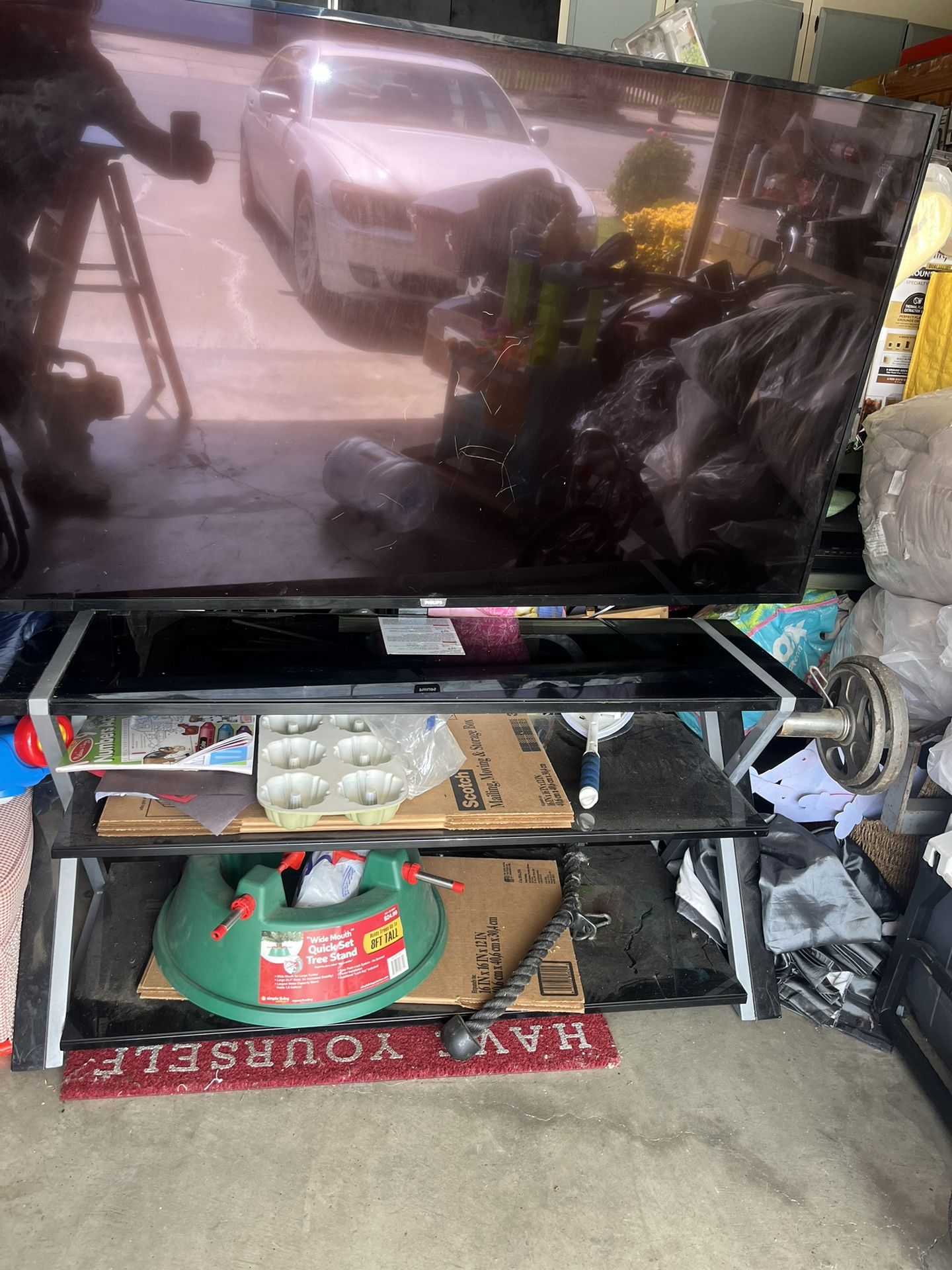 Smart Tv And Stand
