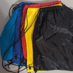 5 Small Bags And Blanket In sack