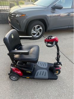 Buzz Around 3 wheel mobility scooter New battery
