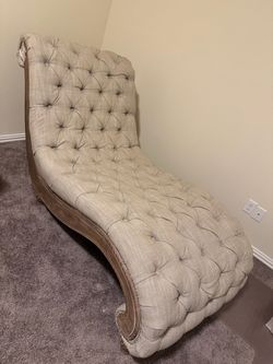 Tufted Chaise Lounge Chair