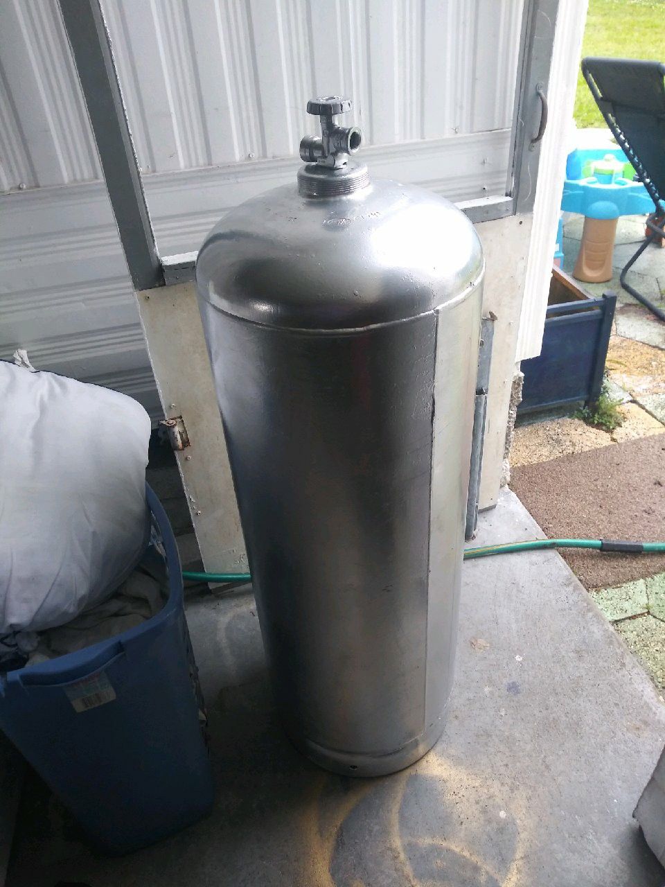 100LB. Propane Tank