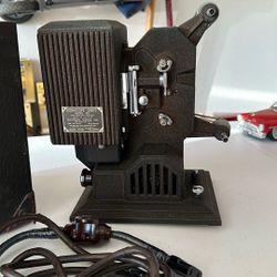 Kodak Kodascope EE 16mm Film Projector w/ Case