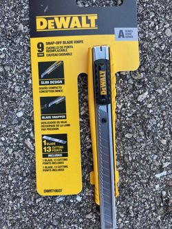 DeWALT 9mm Snap Off Blade Knife