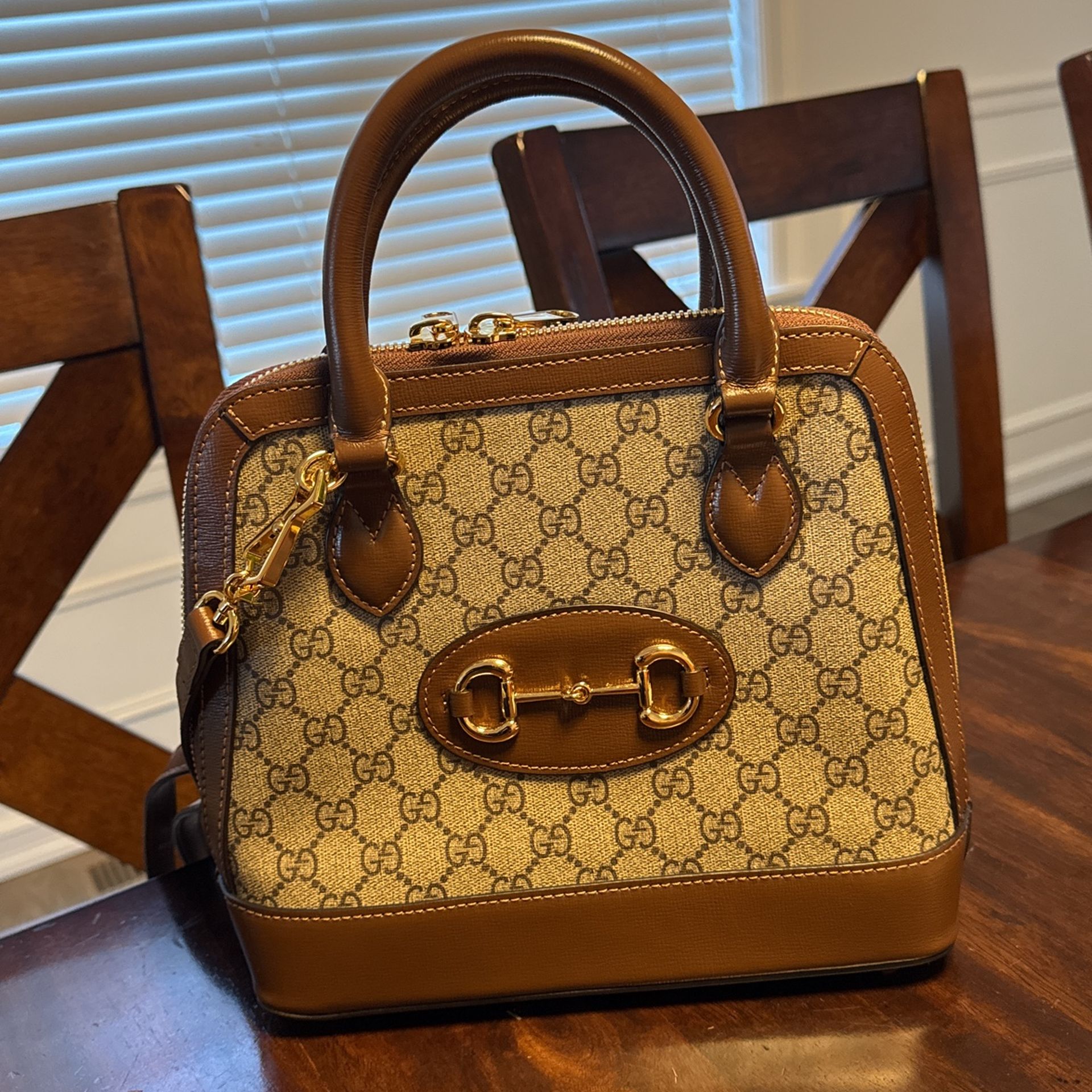 GUCCI Small GG Supreme Canvas Horsebit $750