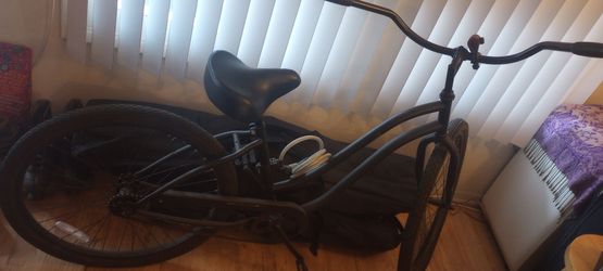 Women's Beach Cruiser bike