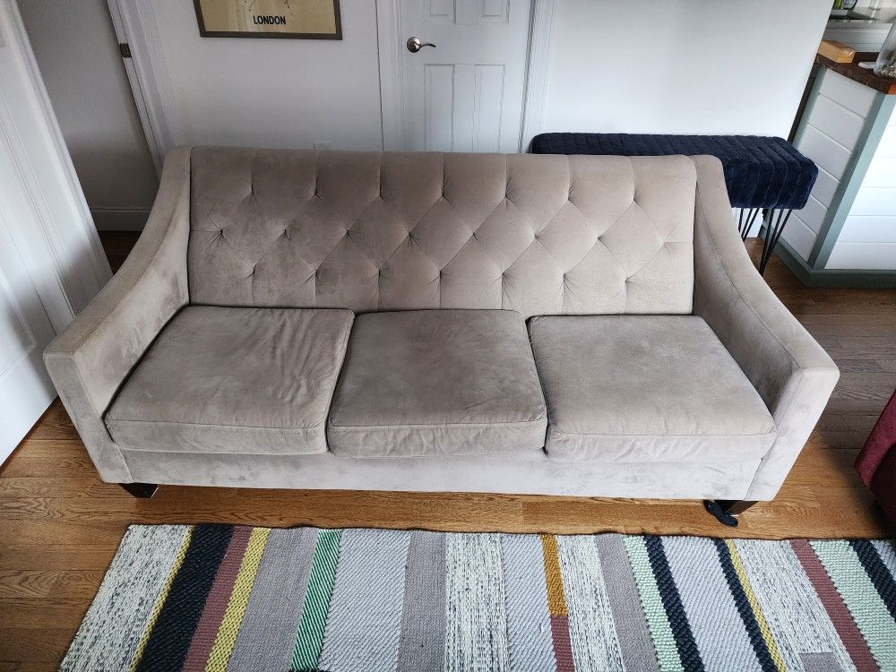 Macy’s Chloe Tufted Sofa