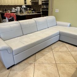 White Sectional Sofa with Pull-out Bed