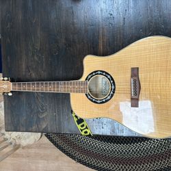 Guitar 