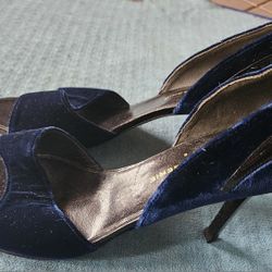 Robert Clergerie Women's Size 8.5 Blue Velvet and Black Open Toe Heels 👠 