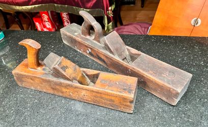 set a vintage wooden plainers